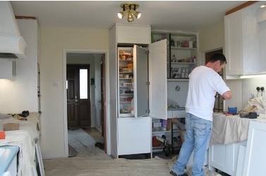 Mr Antcliff’s Kitchen New Cabinets