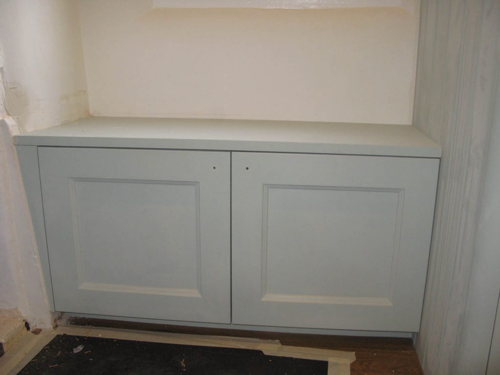 kitchen-cabinet