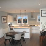 White-High-Gloss-Kitchen-Installation