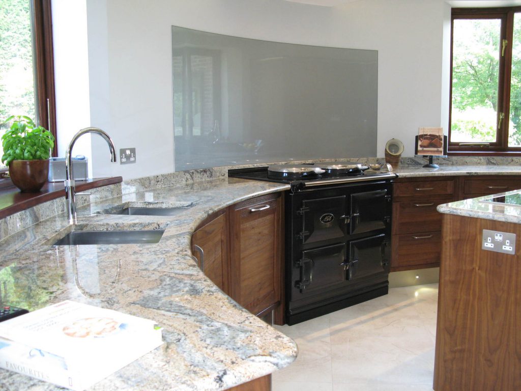 Woodland Way, Penshurst Oast (Granite Paisley Gold)