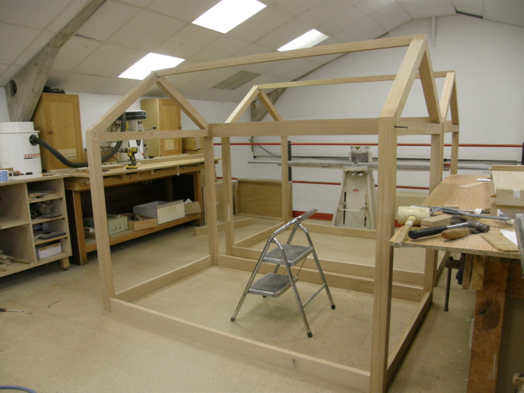 Trundle Bed Frame in Construction