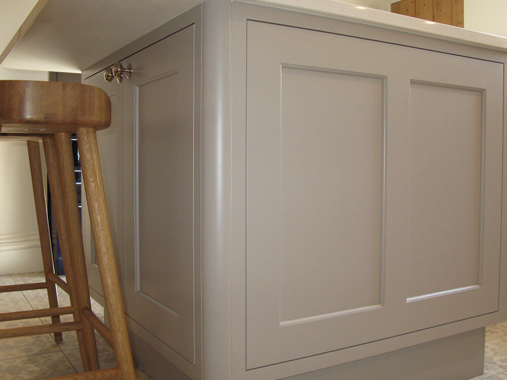 Kitchen island cupboards